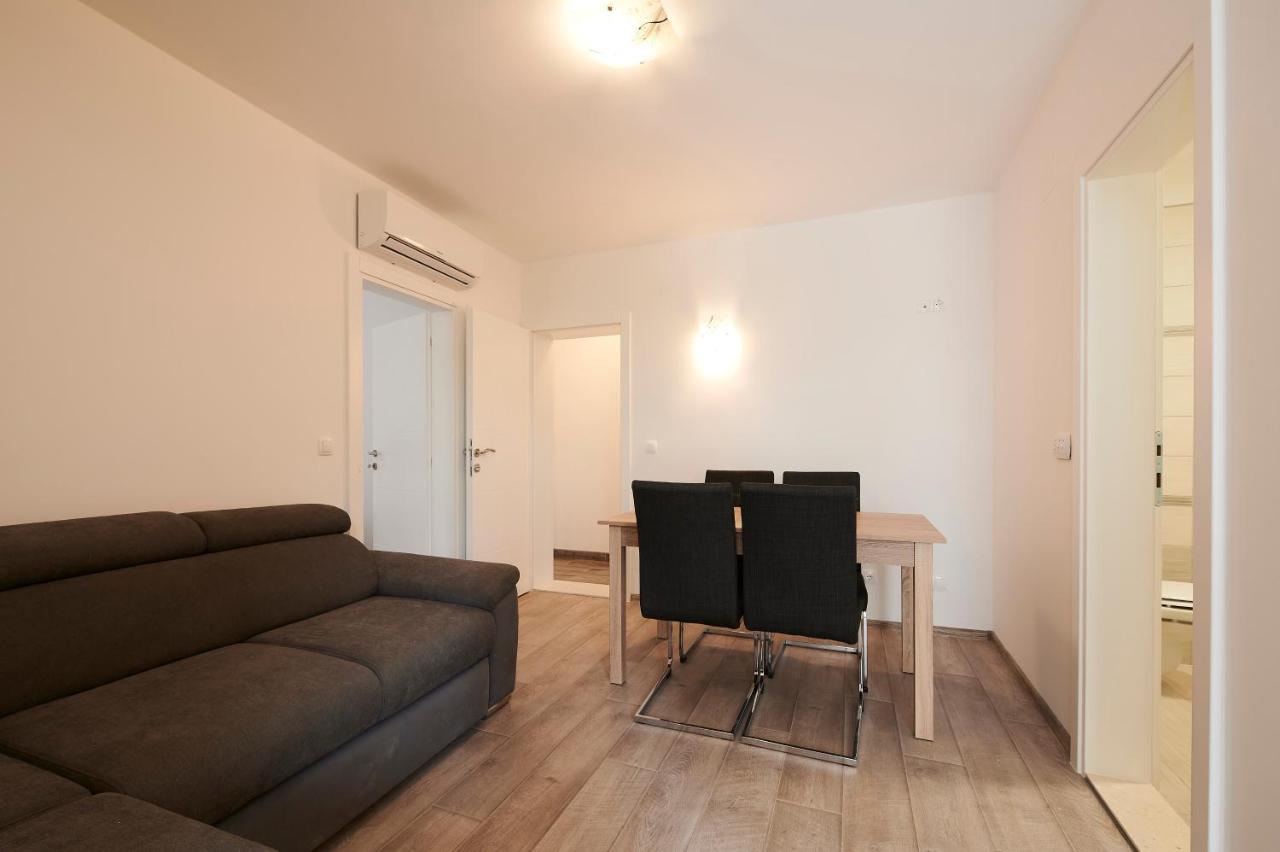 Cutan Daire Trogir Dış mekan fotoğraf